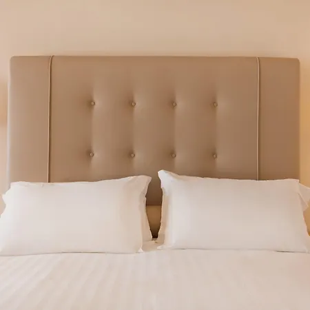 نيالا سويت 4* سانريمو