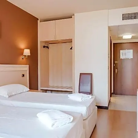 Hotel Nyala 4*