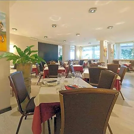 Hotel Nyala 4*